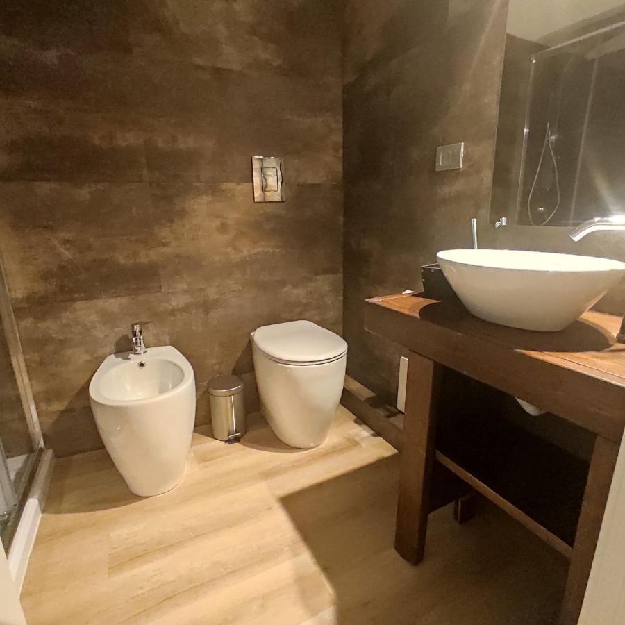 Krly Exclusive Rooms Кальяри Экстерьер фото