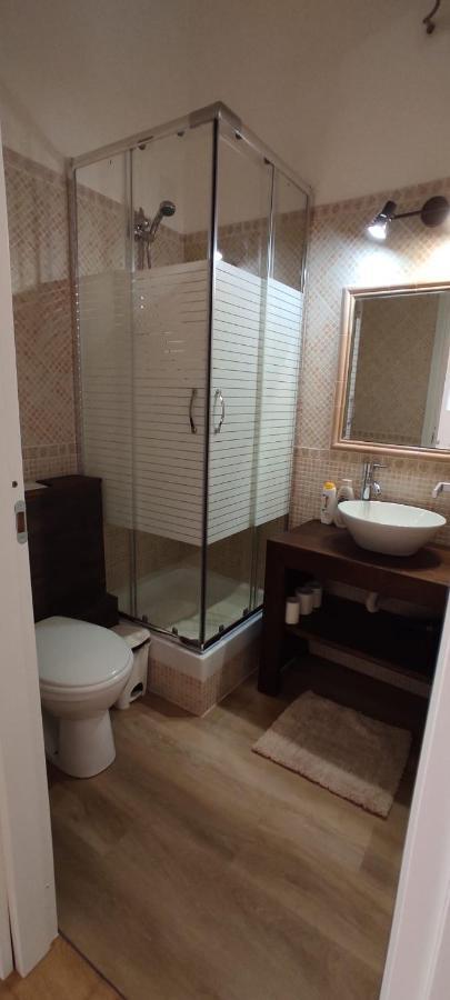 Krly Exclusive Rooms Кальяри Экстерьер фото