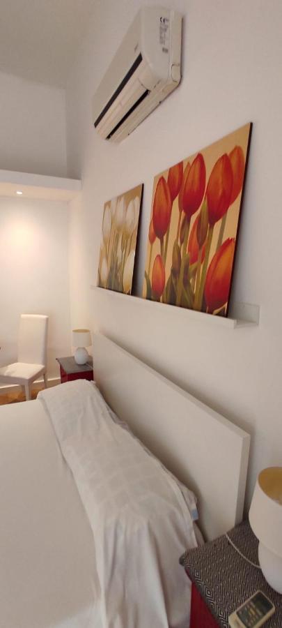 Krly Exclusive Rooms Кальяри Экстерьер фото